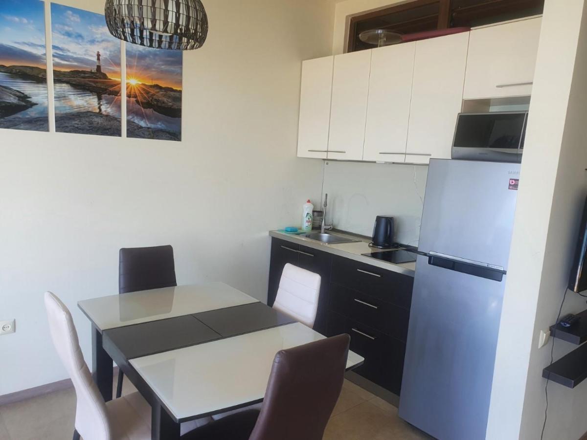 Apartment Magnolia Seaside Батумі Екстер'єр фото