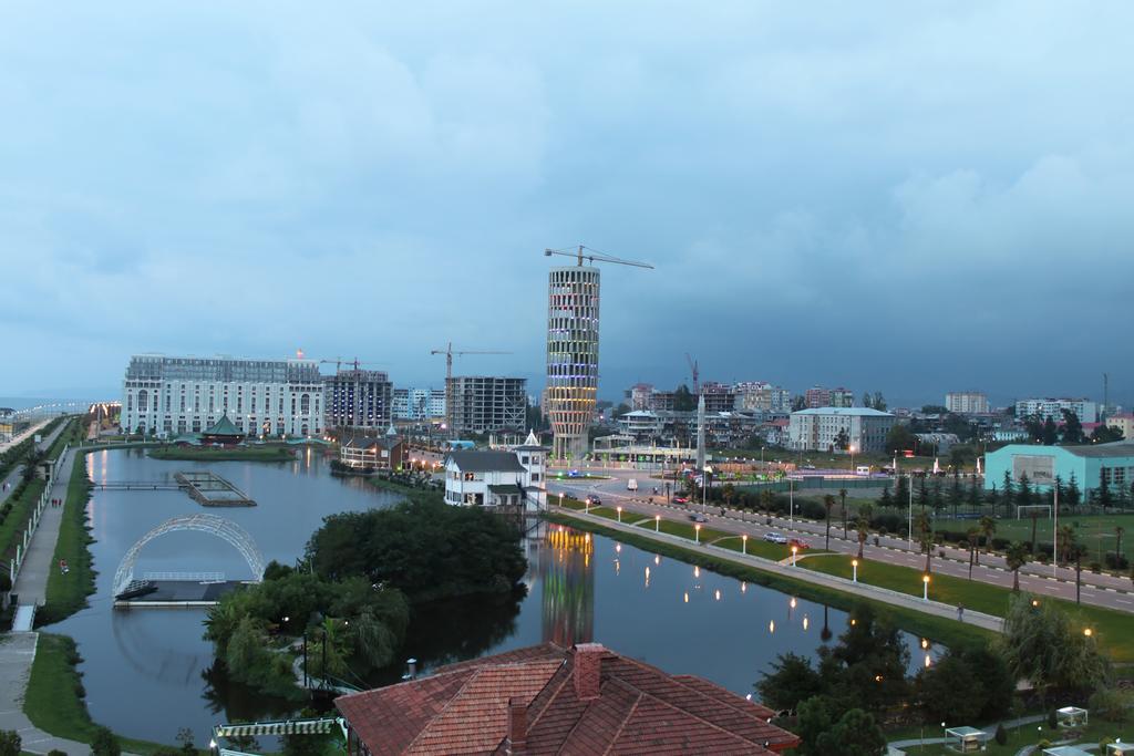 Apartment Magnolia Seaside Батумі Екстер'єр фото